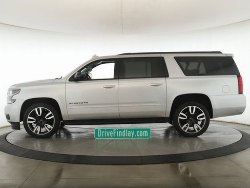 Used 2019 Chevrolet Suburban Premier image 9