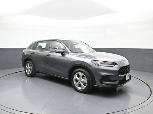Certified 2023 Honda HR-V LX image 4