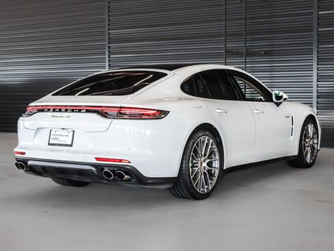 Certified 2023 Porsche Panamera 4 AWD/4WD image 10