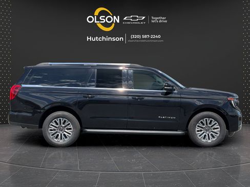 Used 2026 Ford Expedition Max Platinum AWD/4WD image 11