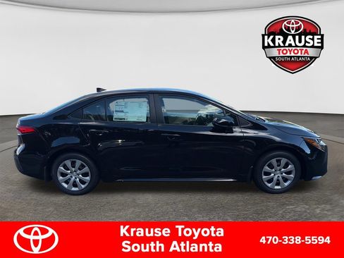 New 2026 Toyota Corolla LE FWD image 9