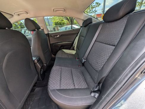 Used 2020 Kia Rio S FWD image 17