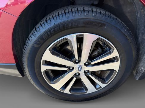 Used 2019 Subaru Outback 2.5i Limited image 9