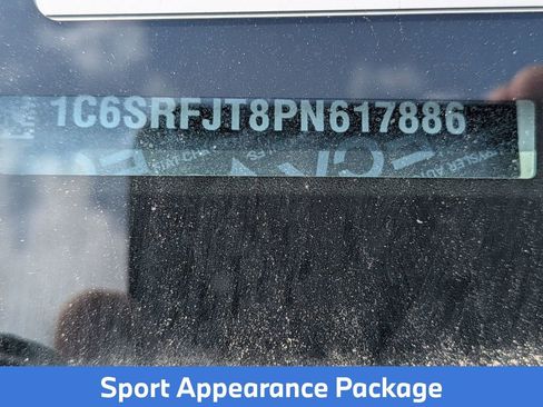 Used 2023 RAM 1500 Laramie AWD/4WD image 11