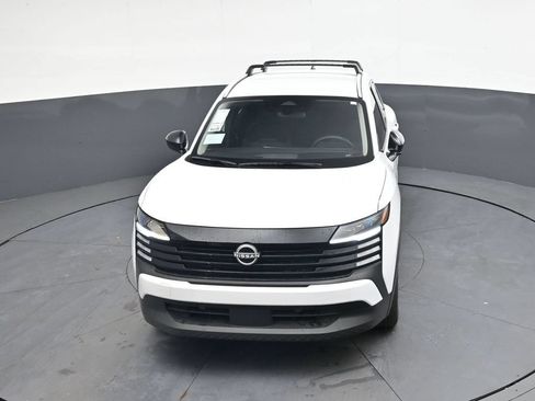 Certified 2026 Nissan Kicks SV w/ Cold Weather Package AWD/4WD image 39