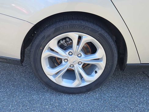 Certified 2024 Honda Accord LX image 4