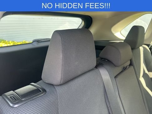 Used 2022 Toyota RAV4 LE FWD image 12