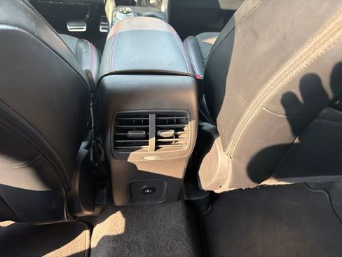 Used 2024 Ford Escape ST-Line AWD/4WD image 21