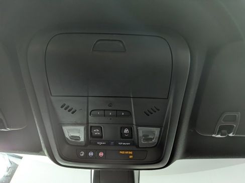 Used 2018 Cadillac XT5 Luxury w/ Driver Awareness Package image 25