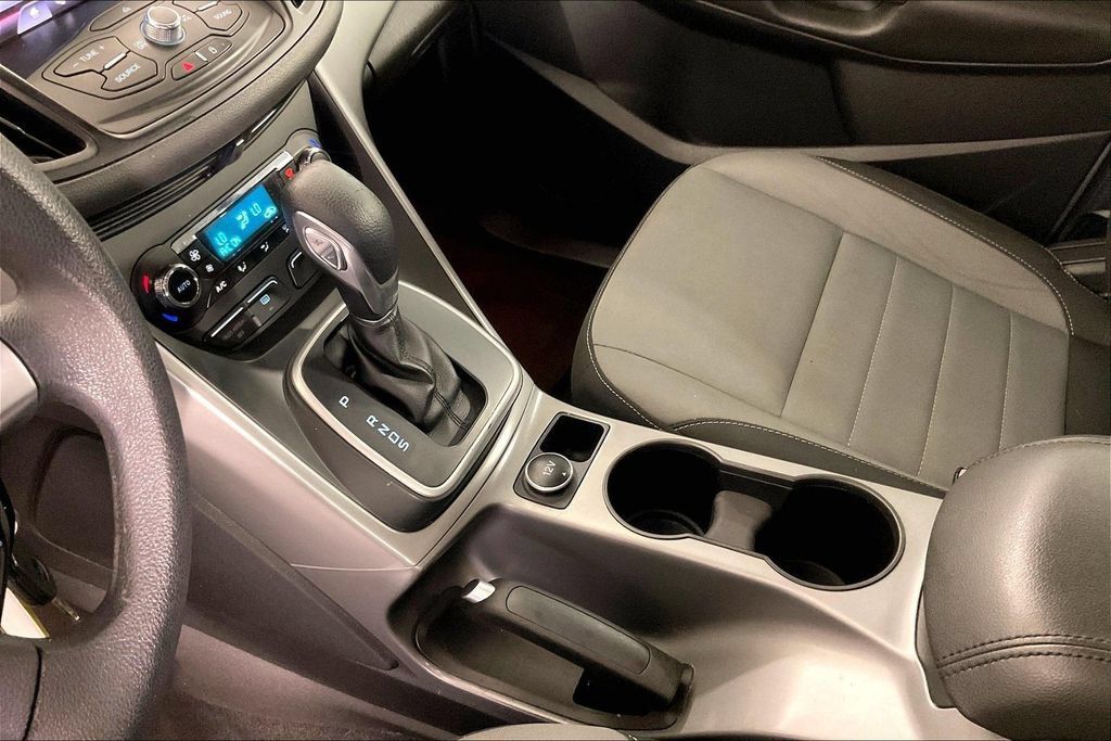 Used 2013 Ford Escape SE FWD image 16