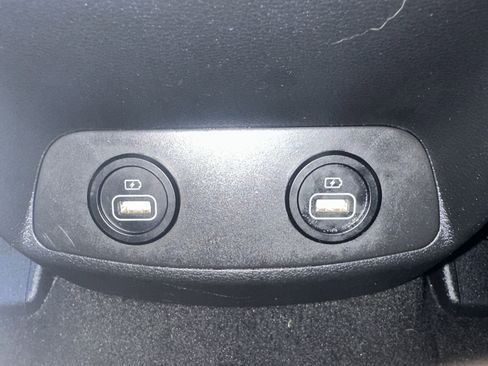 Used 2023 Hyundai Santa Fe SE FWD image 22