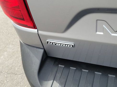 Certified 2023 Ford Maverick XLT w/ XLT Luxury Package image 19