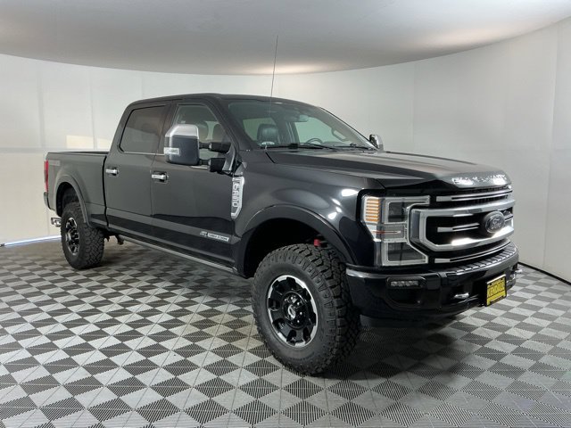 Used 2020 Ford F350 Platinum w/ Tremor Off-Road Package AWD/4WD image 3