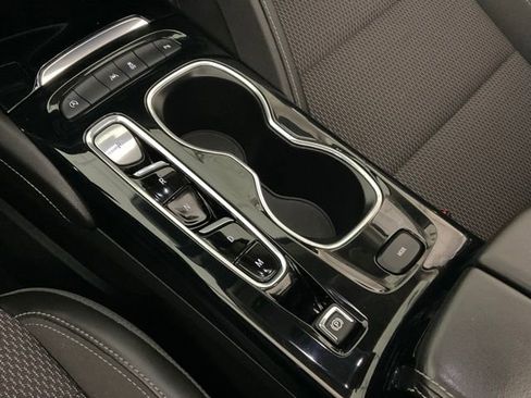 Used 2022 Buick Envision Preferred image 14