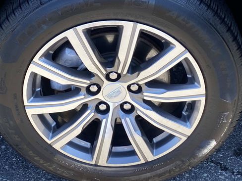 Used 2023 Cadillac XT4 Sport AWD/4WD image 26
