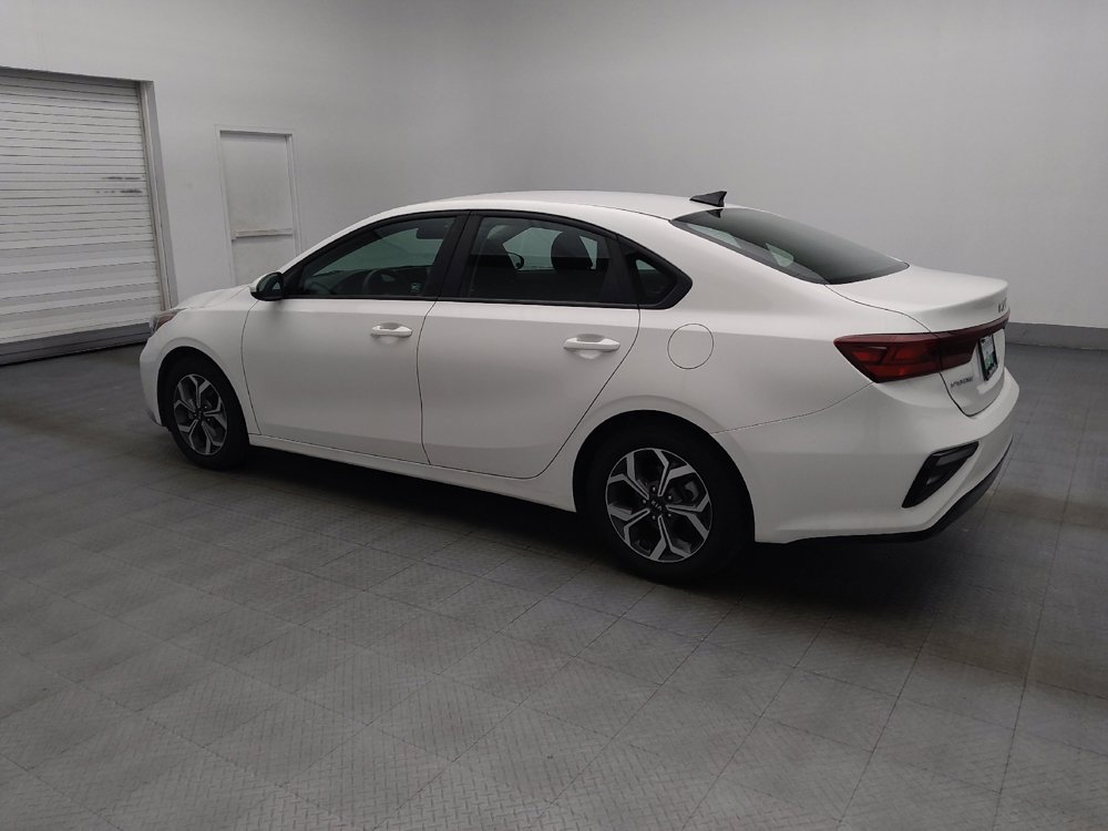 Used 2019 Kia Forte LXS FWD image 3