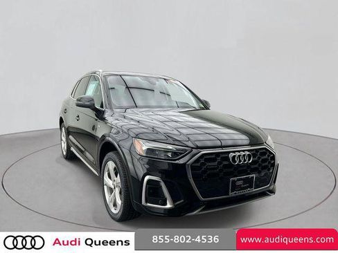Certified 2023 Audi Q5 2.0T Premium Plus w/ Premium Plus Package AWD/4WD image 3