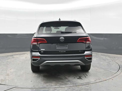 Used 2024 Volkswagen Taos SE AWD/4WD image 11