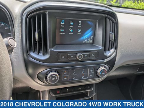 Used 2018 Chevrolet Colorado W/T AWD/4WD image 19