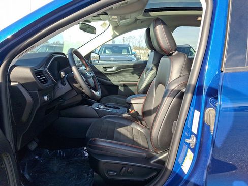 Used 2022 Ford Escape SEL w/ SEL Stealth AWD Package image 13