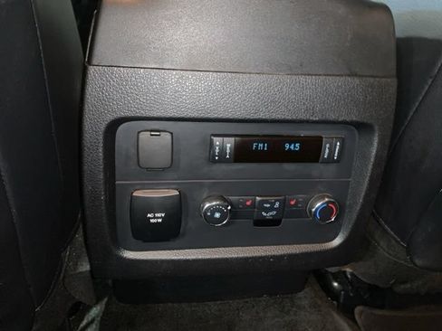 Used 2017 Ford Expedition Limited AWD/4WD image 23
