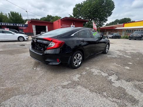 Used 2016 Honda Civic LX image 4