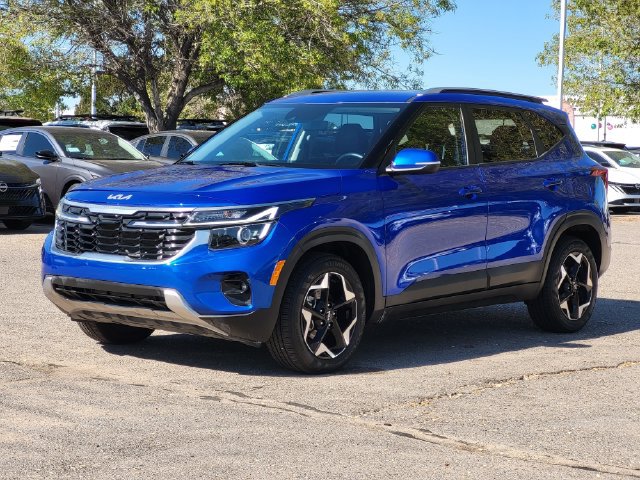 Used 2025 Kia Seltos S FWD image 2