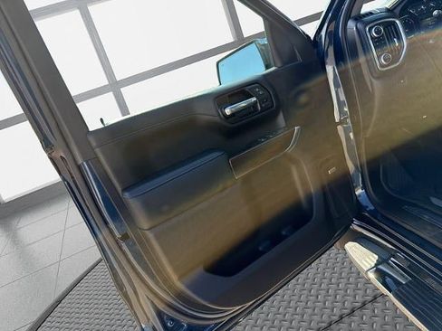 Used 2019 GMC Sierra 1500 SLT w/ SLT Premium Plus Package AWD/4WD image 26