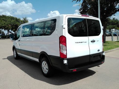 Used 2025 Ford Transit 350 XLT RWD image 9