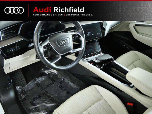 Used 2024 Audi Q8 e-tron Premium Plus w/ Premium Plus Package AWD/4WD image 9