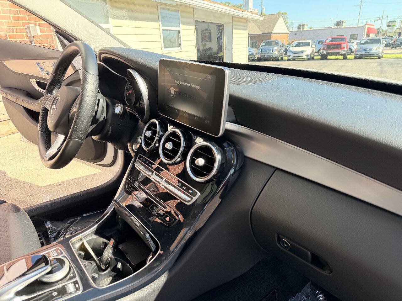 Used 2016 Mercedes-Benz C 300 4MATIC Sedan image 17