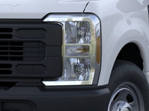 New 2026 Ford F350 XL image 18