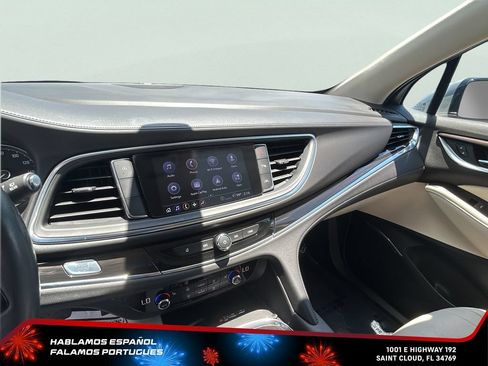 Used 2023 Buick Enclave Essence FWD image 18