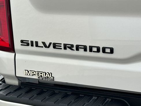 Used 2024 Chevrolet Silverado 2500 High Country w/ High Country Premium Package image 14