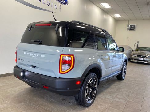 Used 2023 Ford Bronco Sport Outer Banks w/ Tech Package image 11