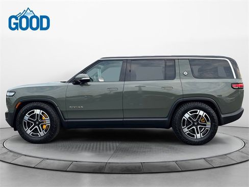Used 2023 Rivian R1S Launch Edition image 2