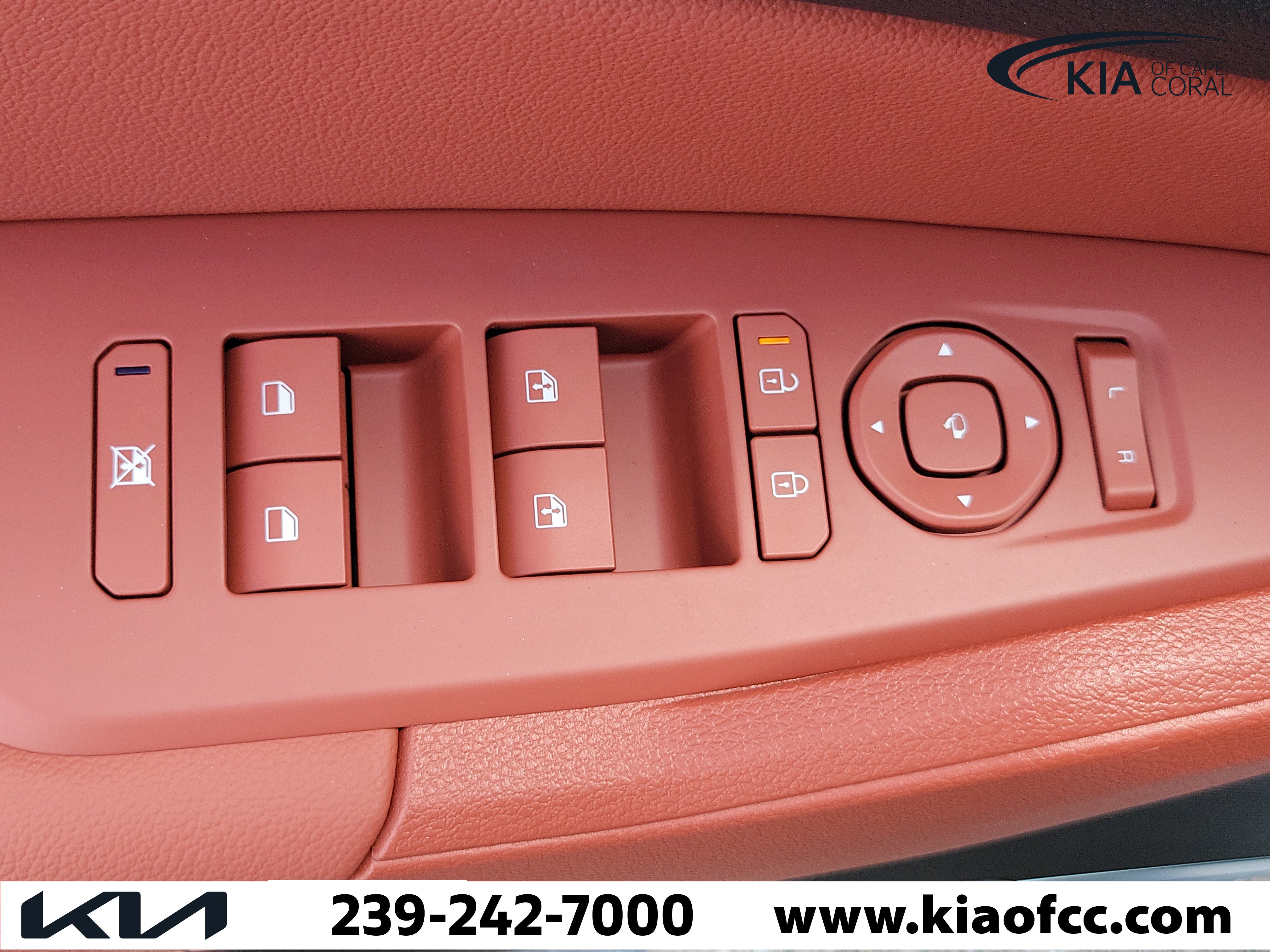New 2027 Kia Sportage SX FWD image 24