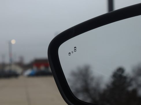 Used 2025 Ford Escape Platinum w/ Premium Technology Package image 23