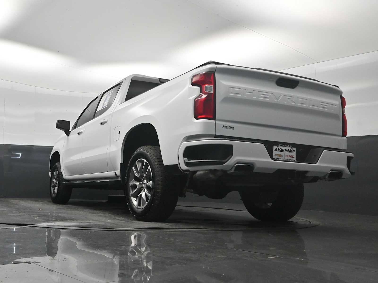 Used 2021 Chevrolet Silverado 1500 RST AWD/4WD image 22