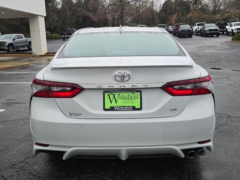 Used 2024 Toyota Camry SE image 26
