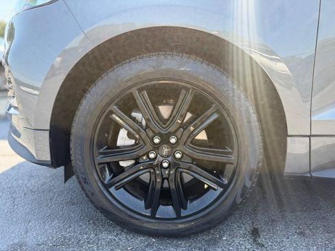 Certified 2023 Ford Edge ST-Line AWD/4WD image 4