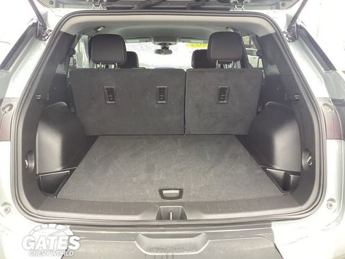 Used 2025 Chevrolet Blazer LT AWD/4WD image 11