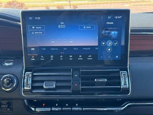 Used 2024 Lincoln Navigator L Reserve image 18
