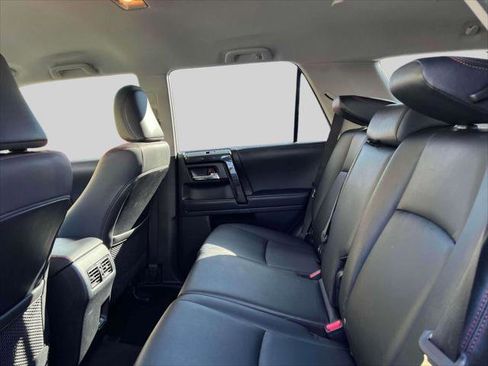 Certified 2022 Toyota 4Runner TRD Off-Road Premium image 13