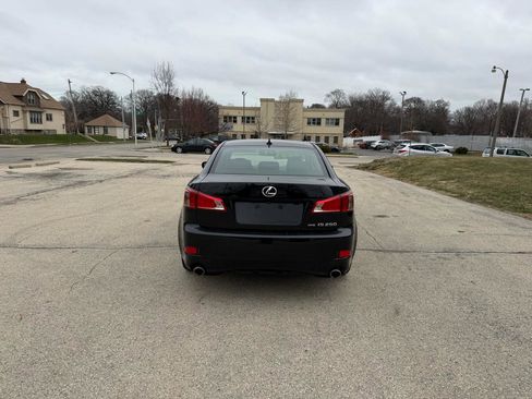 Used 2013 Lexus IS 250 AWD w/ Luxury Plus Pkg Value Edition image 6