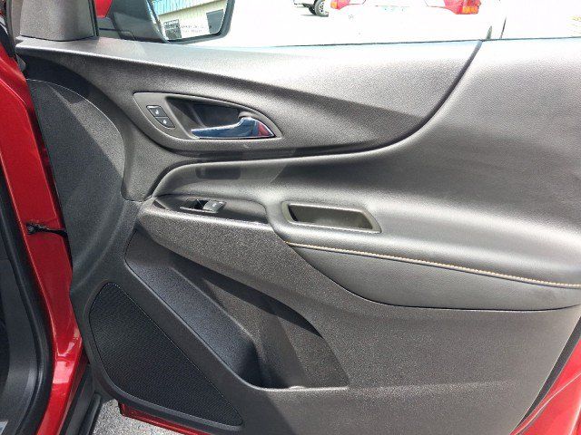 Used 2024 Chevrolet Equinox Premier FWD image 36