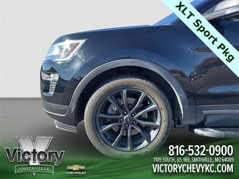 Used 2018 Ford Explorer XLT w/ Equipment Group 202A image 20
