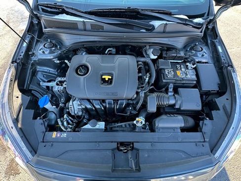 Used 2024 Kia Forte LXS image 30