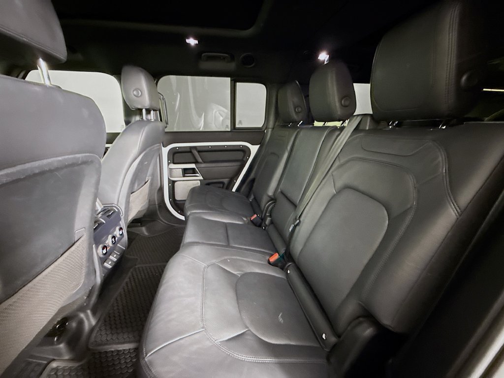 Certified 2024 Land Rover Defender 130 S AWD/4WD image 20