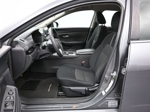 Certified 2023 Nissan Sentra SV image 15